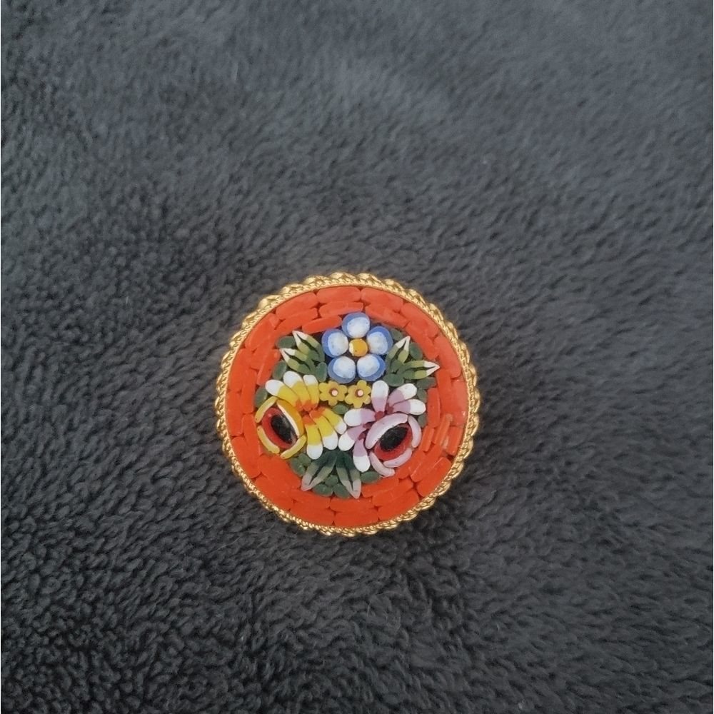 Round Gold Tone Micro Mosaic Brooch Pin ITALY